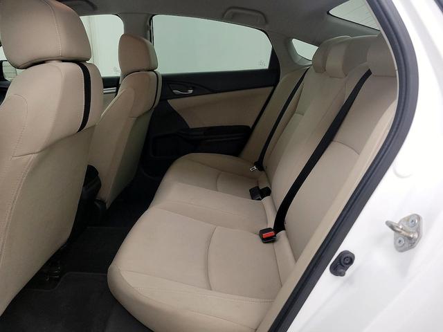 Photo of 2018 White Honda Civic