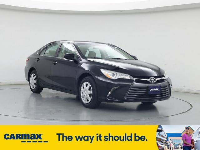 Photo of 2017 Black Toyota Camry