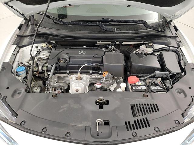 Photo of 2022 White Acura ILX