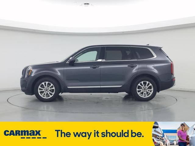 Photo of 2022 Gray Kia Telluride