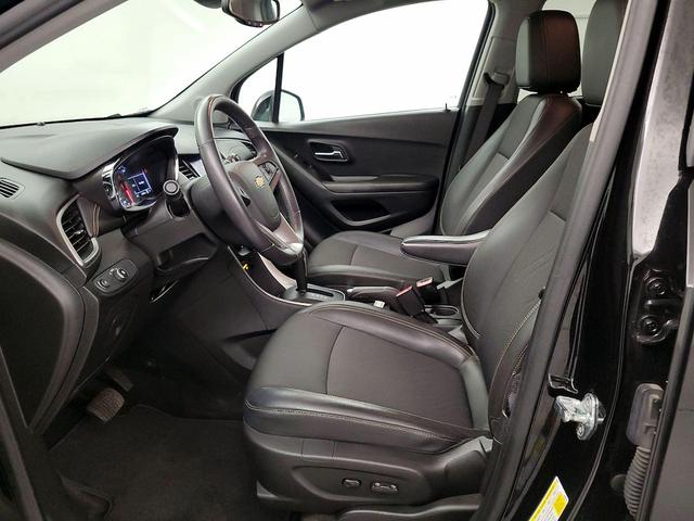 Photo of 2022 Black Chevrolet Trax