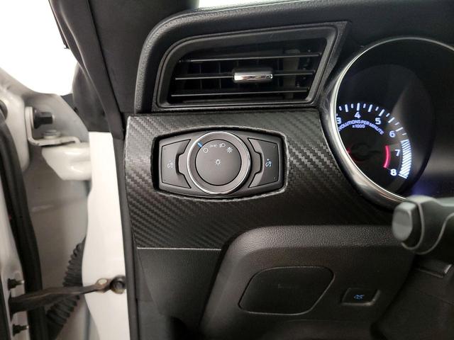 Photo of 2021 White Ford Mustang
