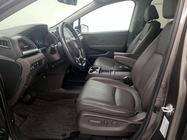 Photo of 2022 Gray Honda Odyssey