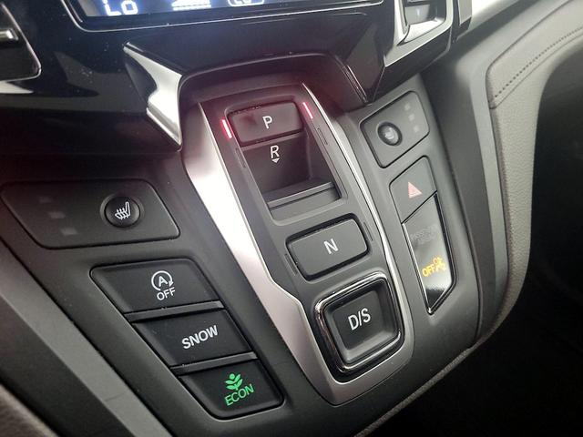 Photo of 2022 Gray Honda Odyssey