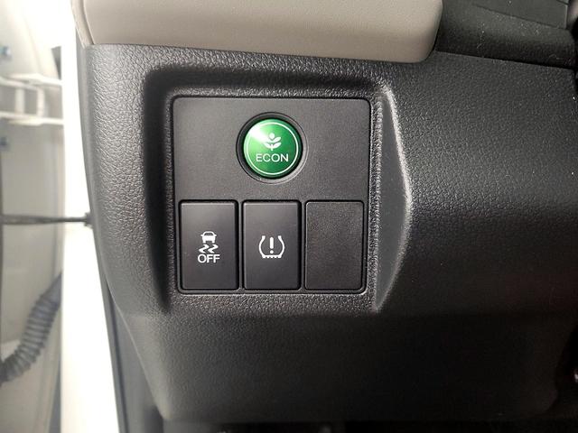 Photo of 2022 White Honda HR-V