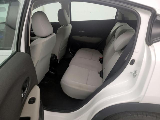 Photo of 2022 White Honda HR-V