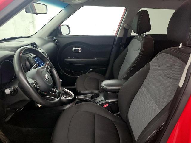 Photo of 2018 Red Kia Soul