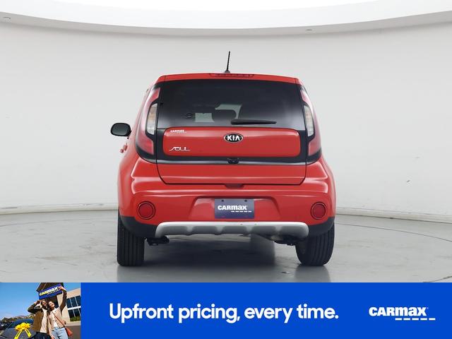Photo of 2018 Red Kia Soul