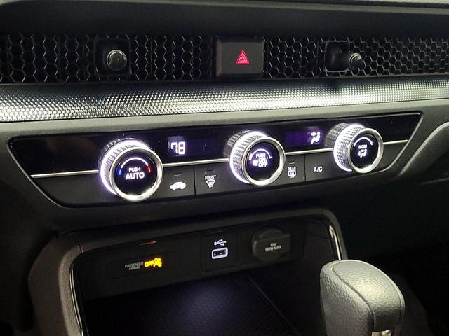 Photo of 2024 Black Honda CR-V