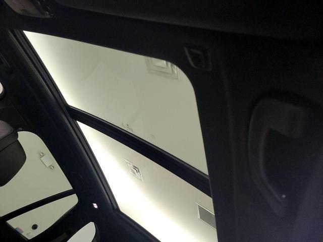 Photo of 2022 Gray BMW X5