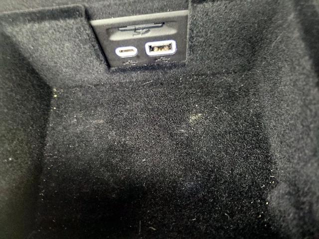 Photo of 2021 Black Cadillac XT6