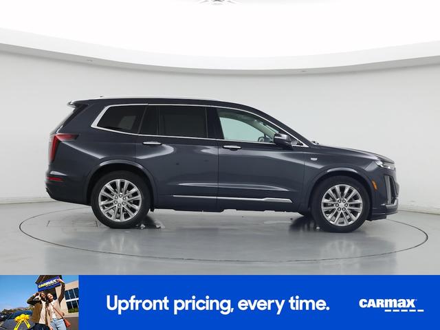 Photo of 2021 Black Cadillac XT6