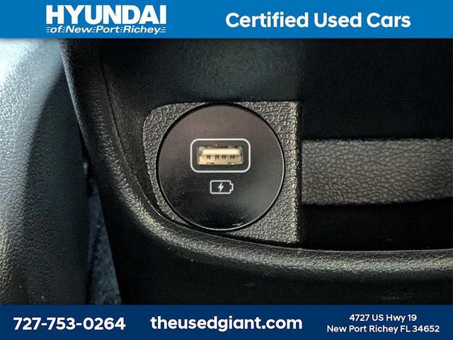Photo of 2023 Ecotronic Gray Hyundai KONA