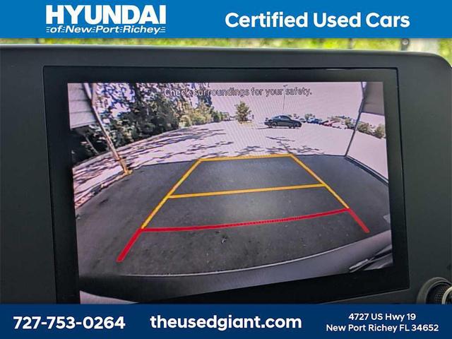 Photo of 2022 Cyber Silver Hyundai KONA