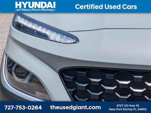 Photo of 2022 Cyber Silver Hyundai KONA