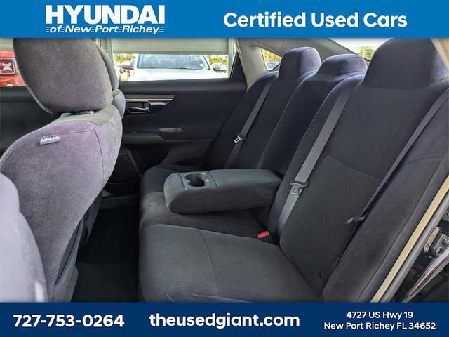 Photo of 2013 Super Black Nissan Altima