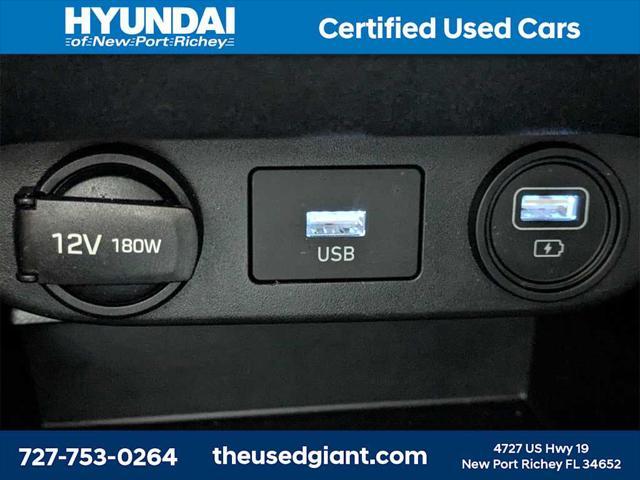 Photo of 2022 Phantom Black Hyundai ELANTRA