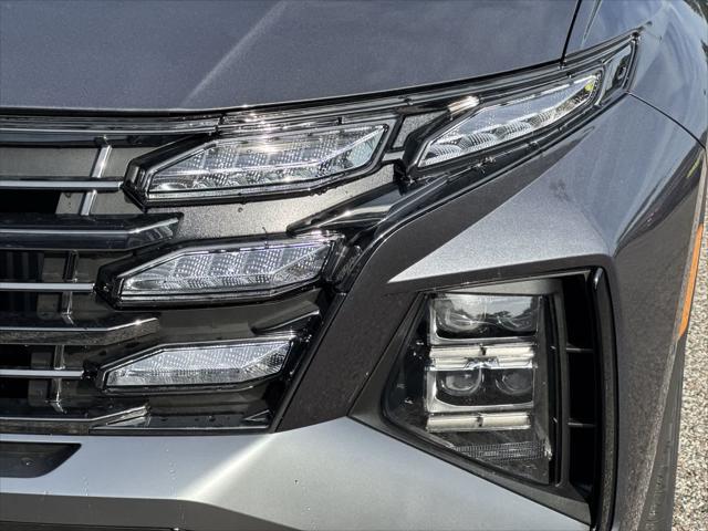 Photo of 2025 Titan Gray Hyundai TUCSON Hybrid