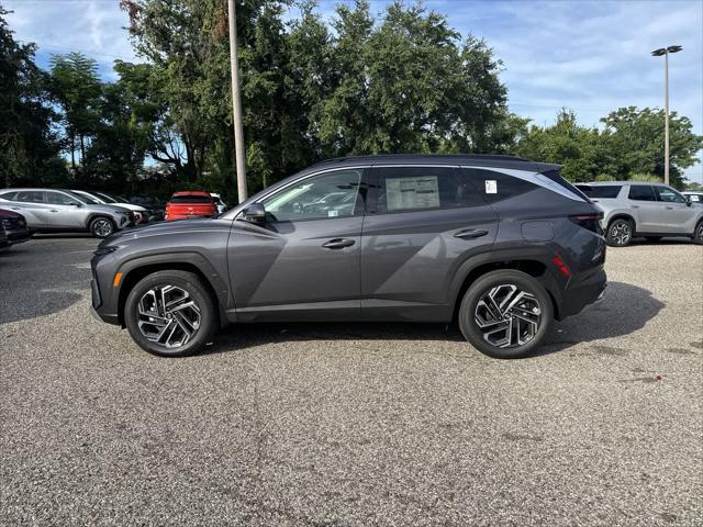 Photo of 2025 Titan Gray Hyundai TUCSON Hybrid