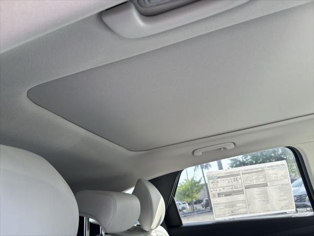 Photo of 2025 Titan Gray Hyundai TUCSON Hybrid