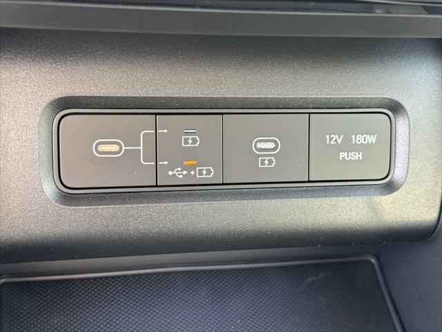 Photo of 2025 Titan Gray Hyundai TUCSON Hybrid
