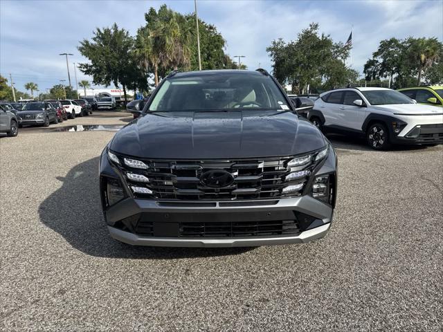 Photo of 2025 Titan Gray Hyundai TUCSON Hybrid