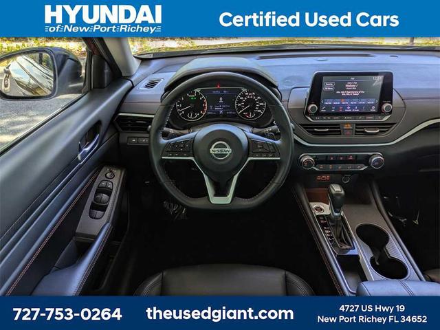 Photo of 2022 Scarlet Ember Tintcoat Nissan Altima
