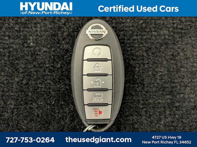 Photo of 2022 Scarlet Ember Tintcoat Nissan Altima