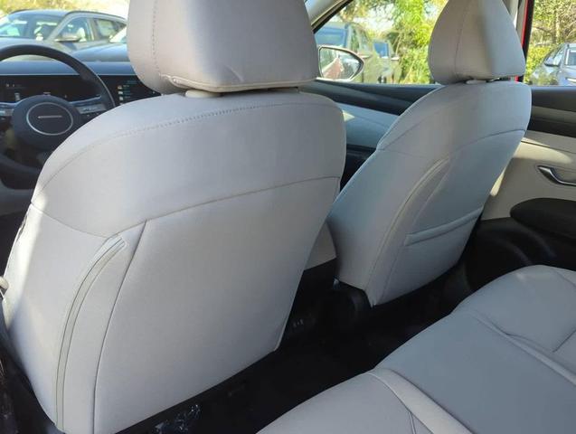 Photo of 2025 Phantom Black Hyundai TUCSON