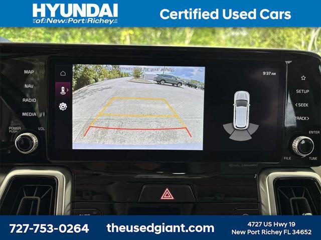 Photo of 2023 Everlasting Silver Kia Sorento