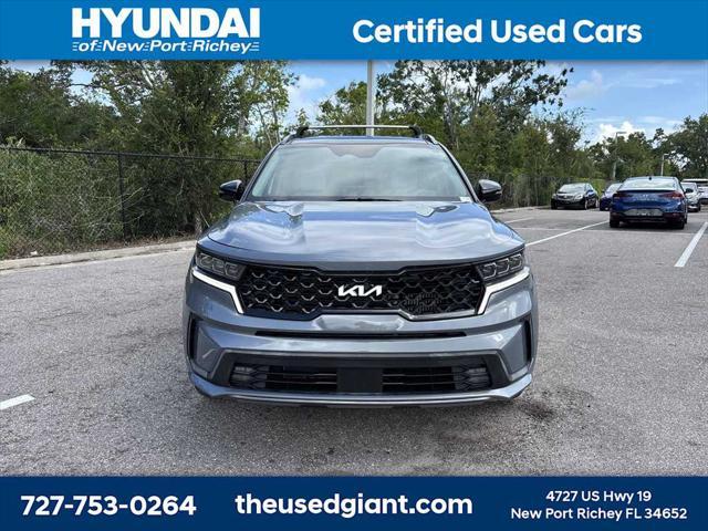 Photo of 2023 Everlasting Silver Kia Sorento