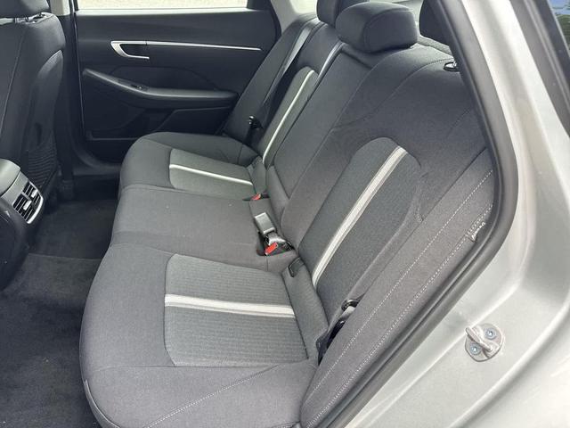 Photo of 2025 Aero Silver Hyundai SONATA Hybrid