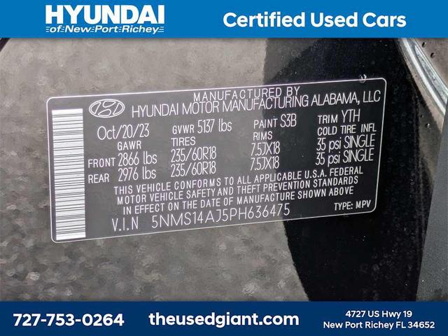Photo of 2023 Twilight Black Hyundai SANTA FE