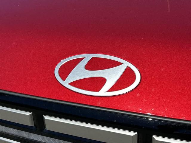 Photo of 2025 Ultimate Red Hyundai SANTA FE