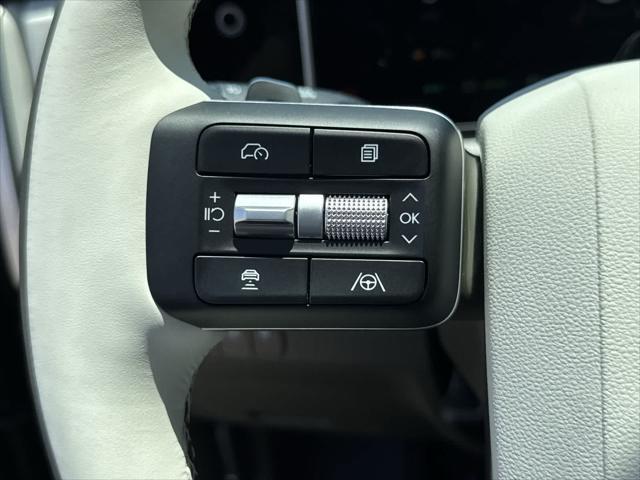 Photo of 2025 Earthy Brass Matte Hyundai SANTA FE HEV