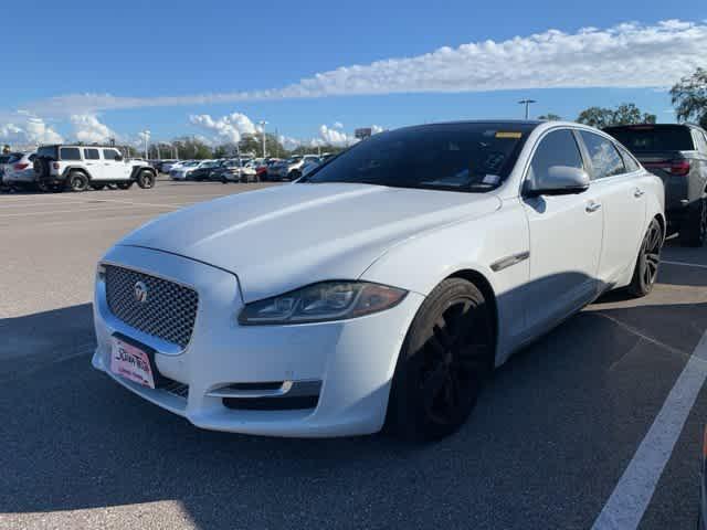 2016 Jaguar XJ