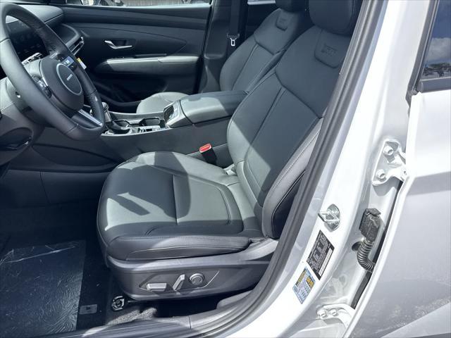 Photo of 2025 Serenity White Pearl Hyundai TUCSON