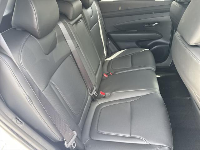 Photo of 2025 Serenity White Pearl Hyundai TUCSON