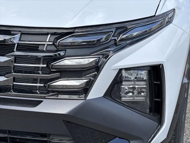 Photo of 2025 Serenity White Pearl Hyundai TUCSON