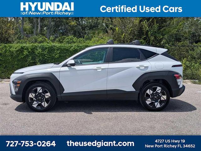 Photo of 2024 Atlas White Hyundai KONA