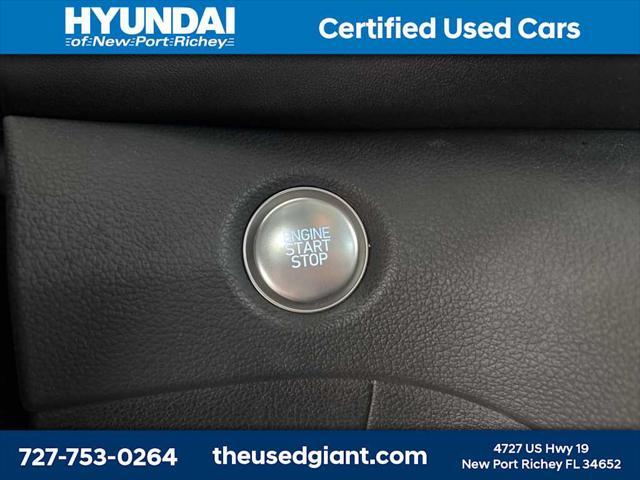 Photo of 2022 Calypso Red Hyundai SANTA FE