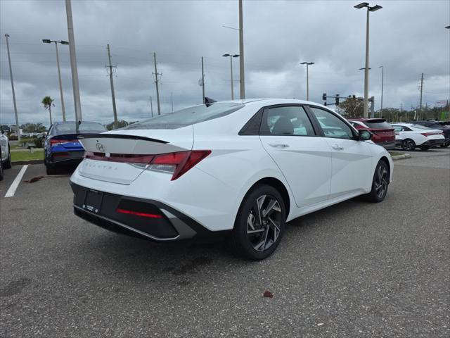 Photo of 2025 Serenity White Hyundai ELANTRA