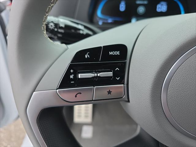 Photo of 2025 Serenity White Hyundai ELANTRA