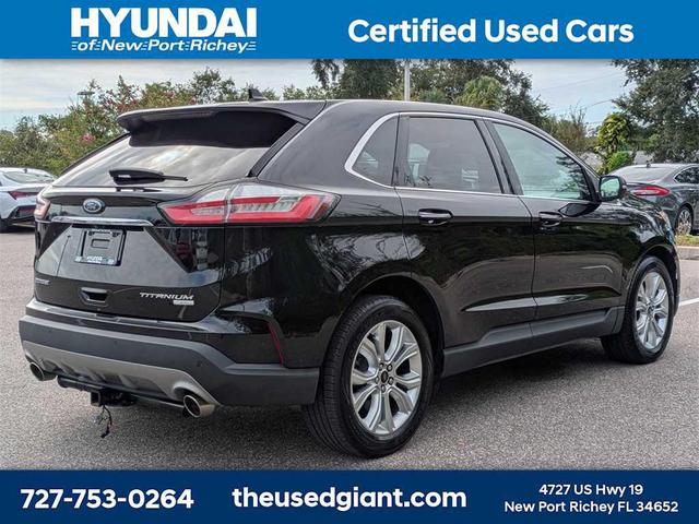 Photo of 2020 Agate Black Ford Edge