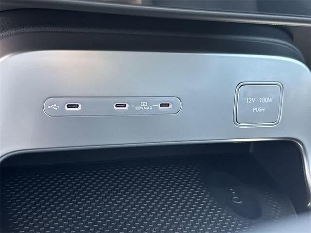 Photo of 2026 Ionosphere Green Hyundai IONIQ 9
