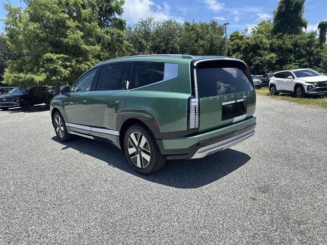 Photo of 2026 Ionosphere Green Hyundai IONIQ 9