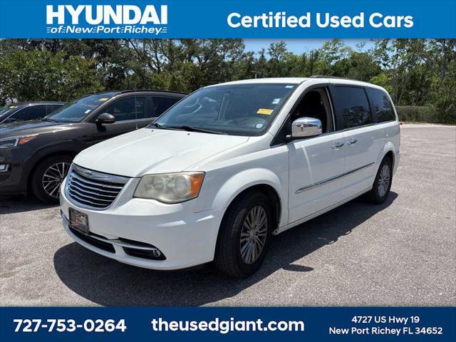 2013 Chrysler Town & Country