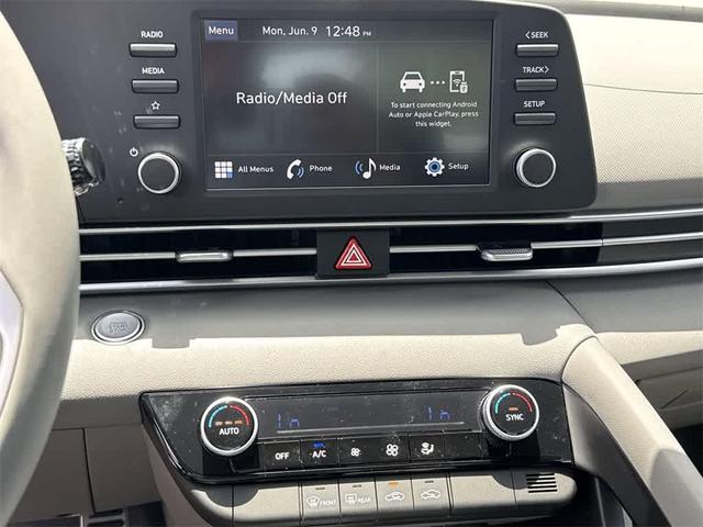 Photo of 2025 Amazon Gray Hyundai ELANTRA