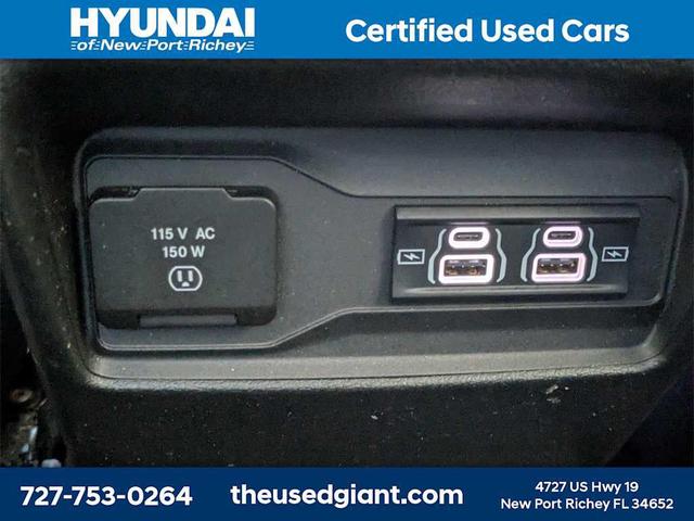 Photo of 2024 Diamond Black Crystal Pearlcoat Jeep Grand Cherokee L