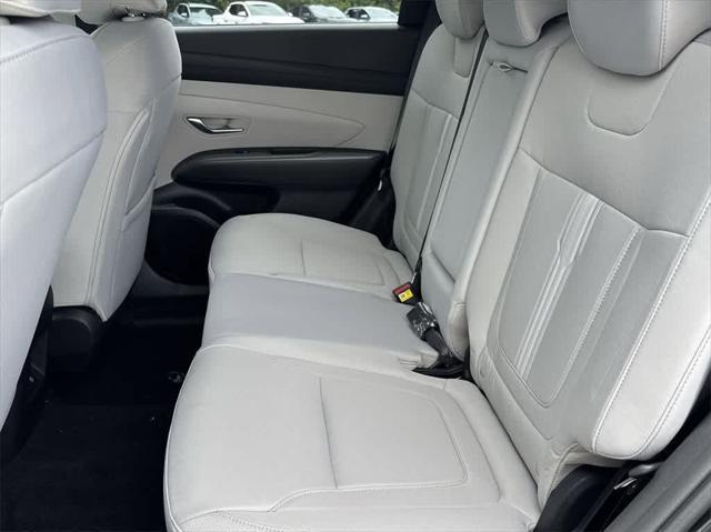Photo of 2025 Phantom Black Hyundai TUCSON